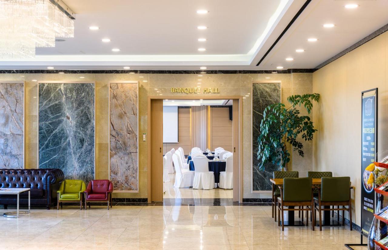 Uni Hotel Czedżu Zewnętrze zdjęcie
