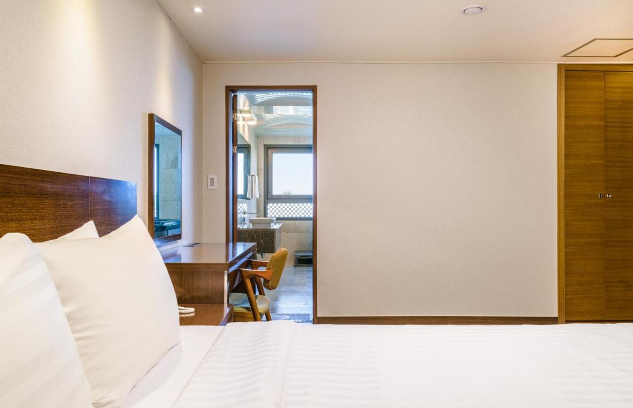 Uni Hotel Czedżu Zewnętrze zdjęcie